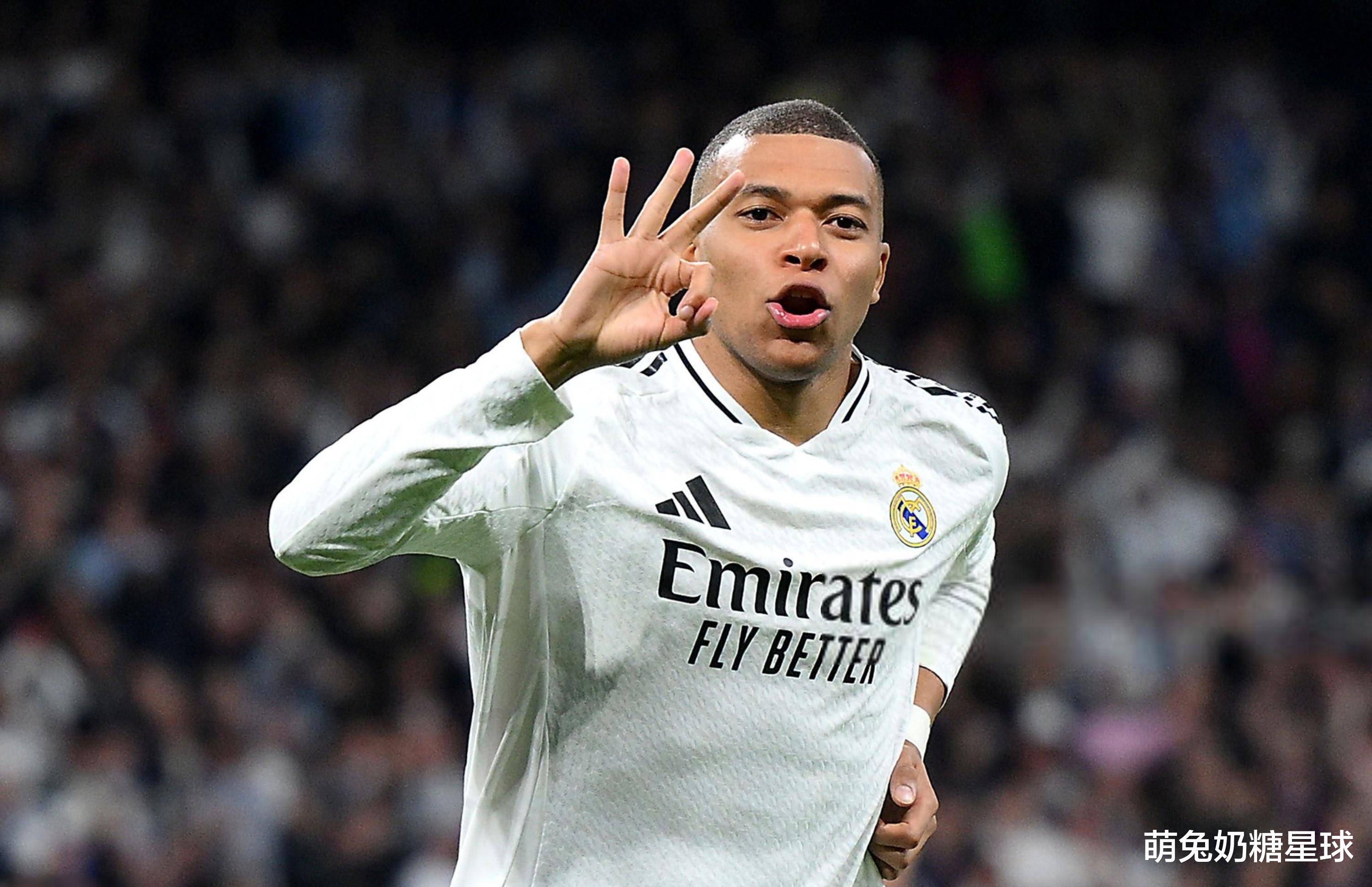 成功摘得冠 成功摘得冠