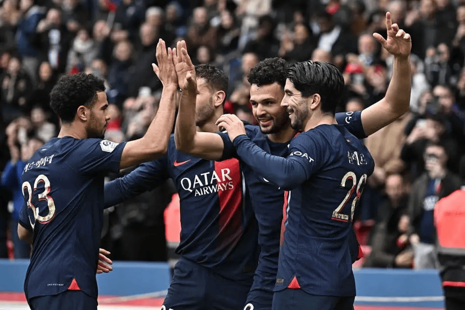 在现代足球 在现代足球